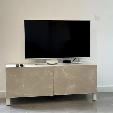 Apartment Moderne & Sublime - 11eme